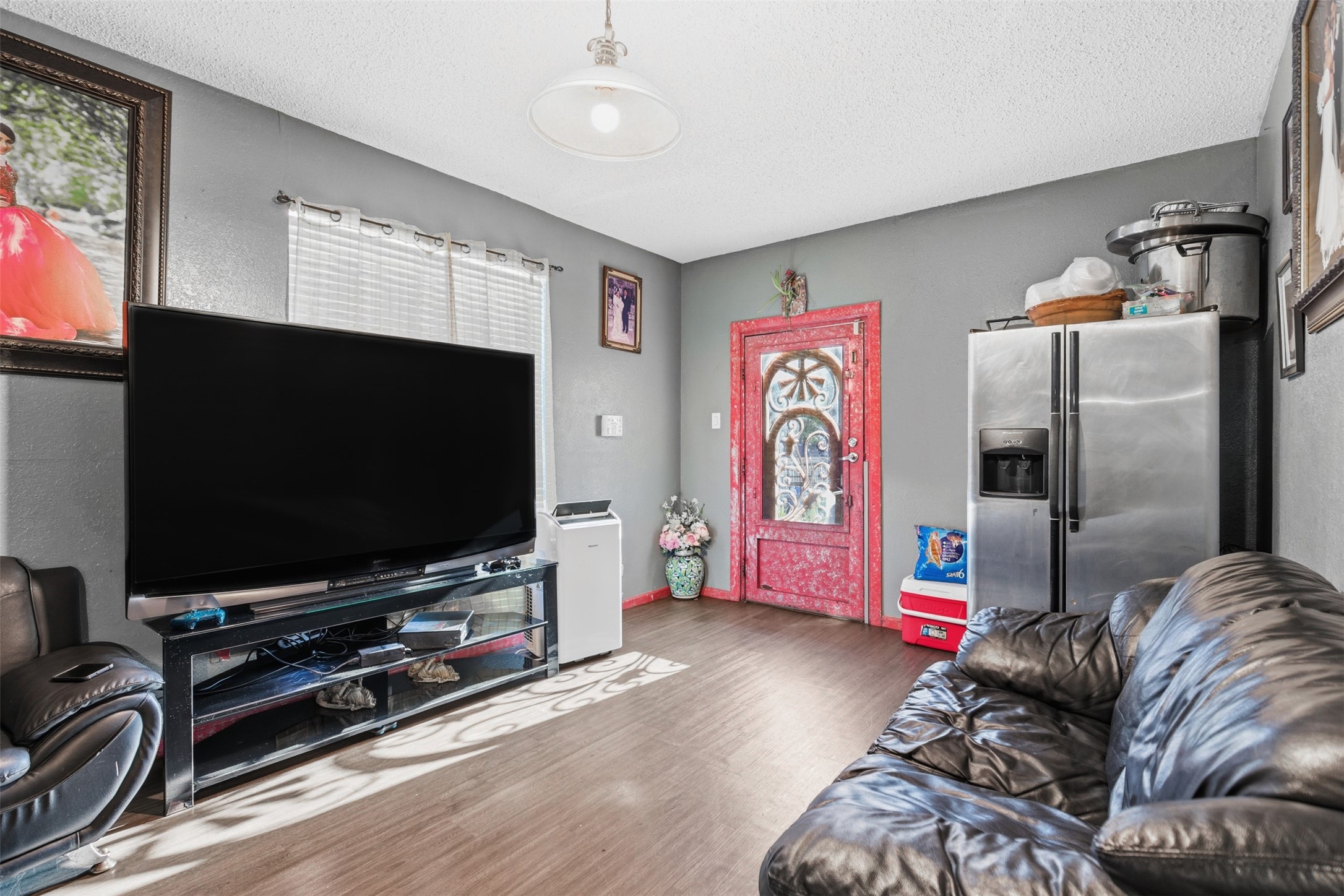 4611 Sylvester Street Dallas TX 75219