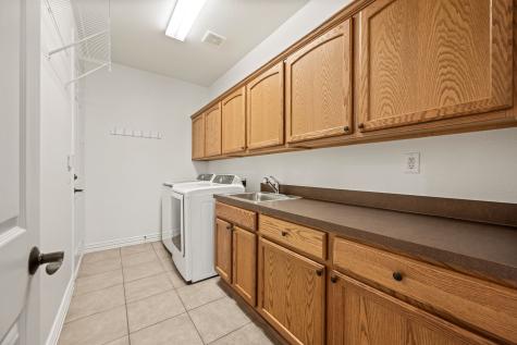 9317 Grandview Drive Denton TX 76207