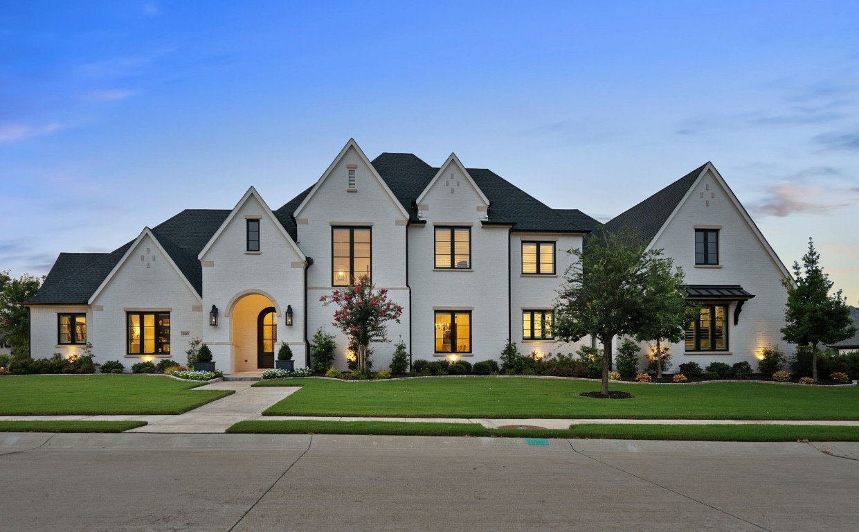 800 Lyndsey Way Colleyville TX 76034