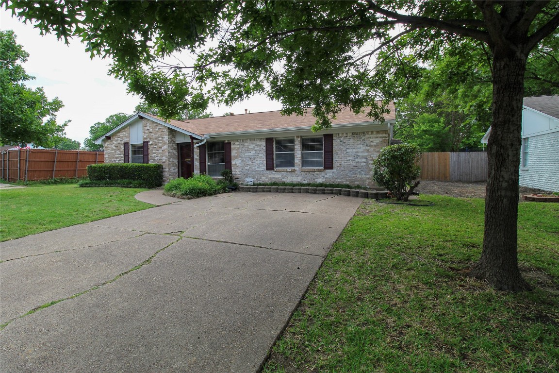 2510 Larchmont Drive Mesquite TX 75150