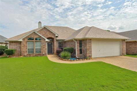 4303 Fox Court Arlington TX 76001