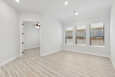 4321 Biddle Street Midlothian TX 76065