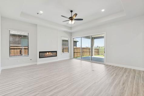 4321 Biddle Street Midlothian TX 76065