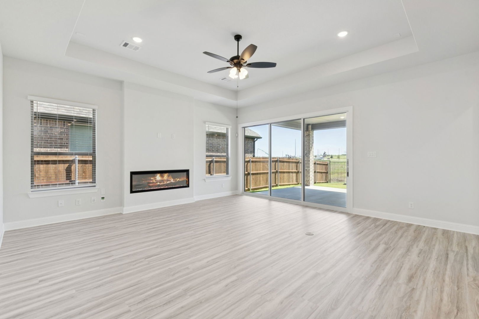 4321 Biddle Street Midlothian TX 76065