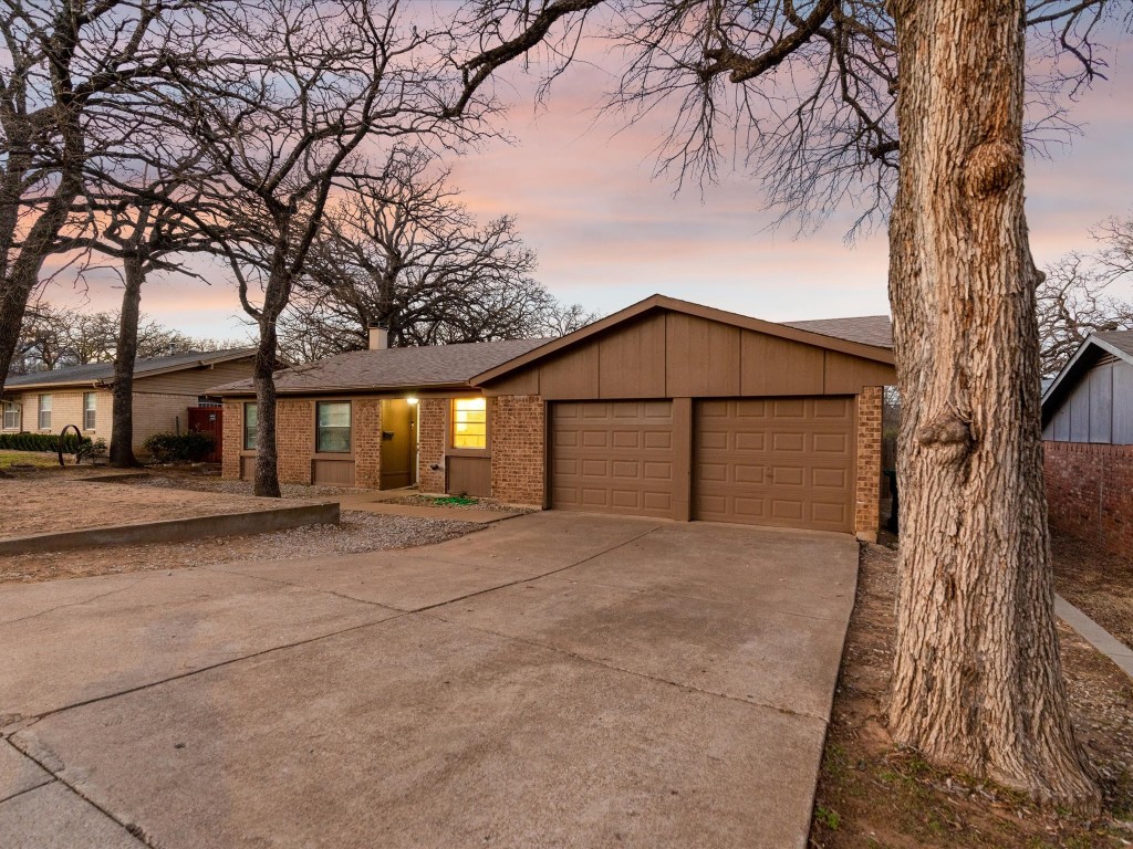 5527 Macarthur Drive Fort Worth TX 76112