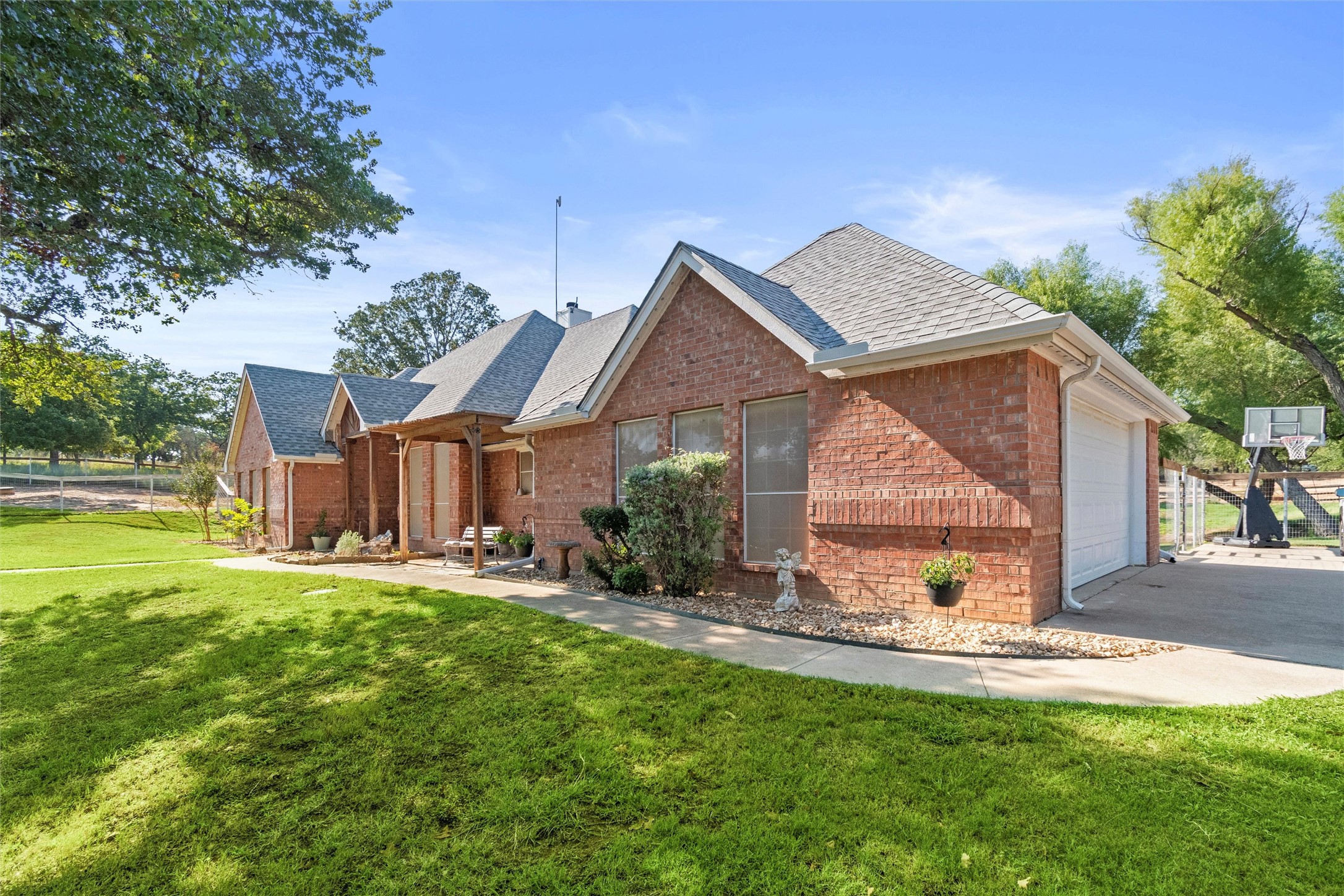 210 Saddle Club Road Weatherford TX 76088