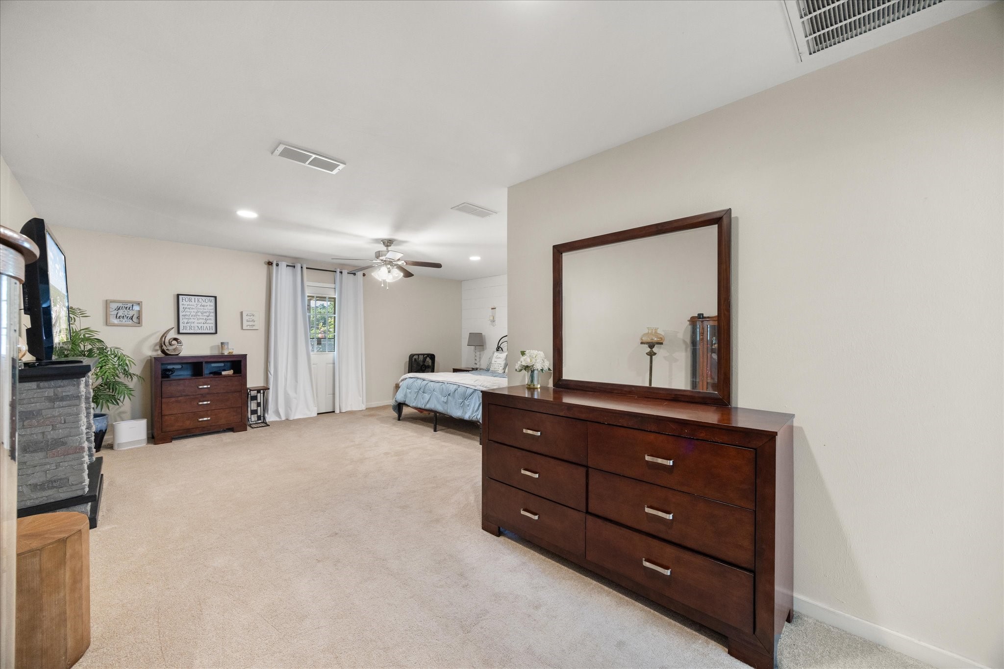 3712 Port Ridglea Granbury TX 76049