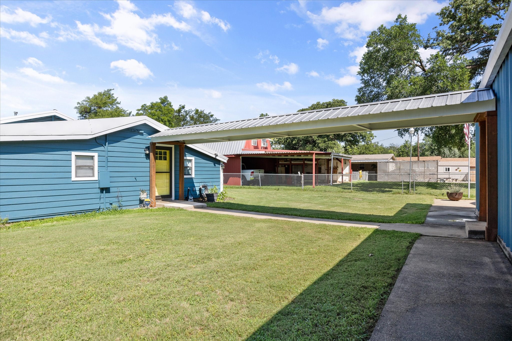 3712 Port Ridglea Granbury TX 76049
