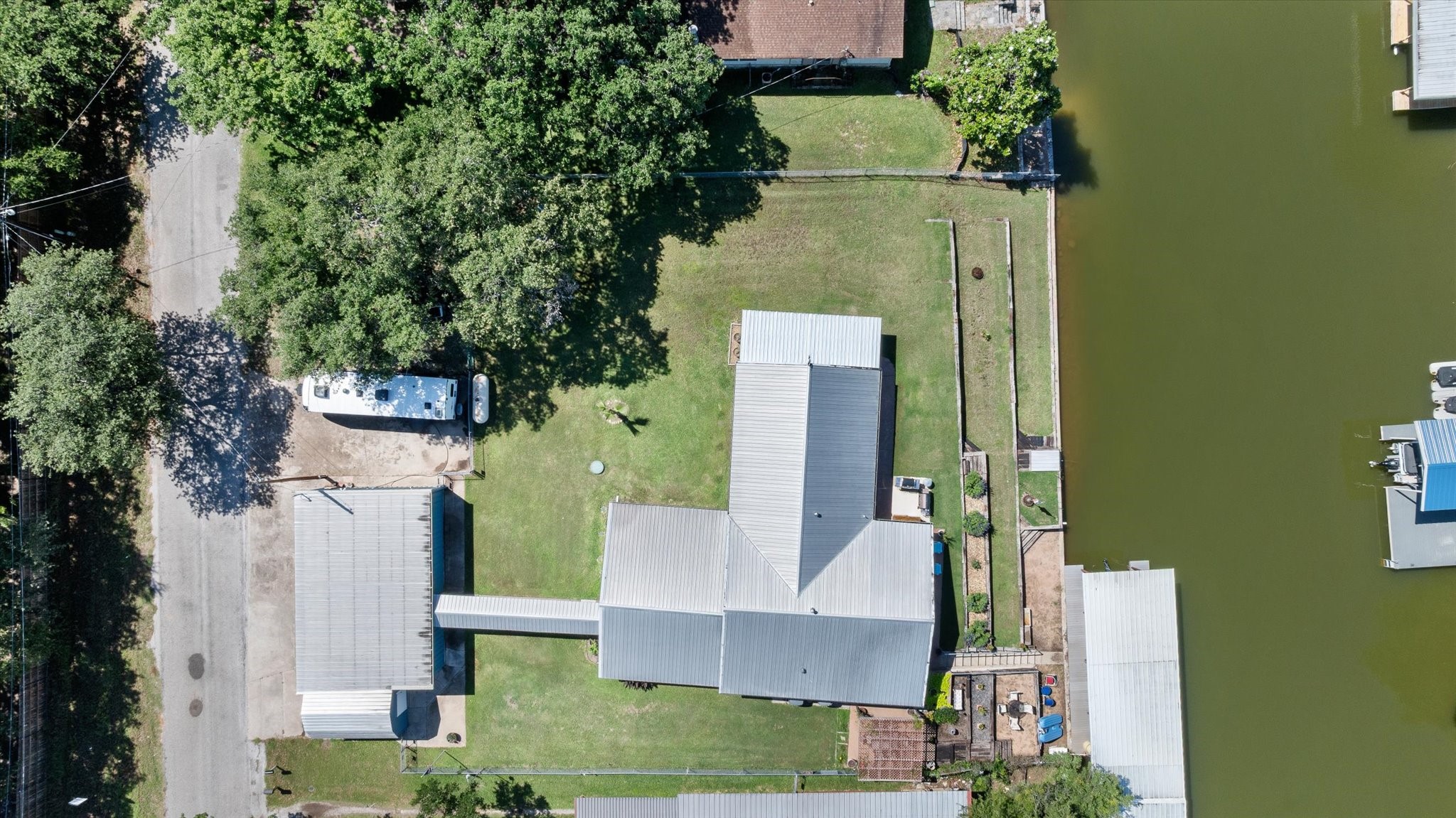 3712 Port Ridglea Granbury TX 76049