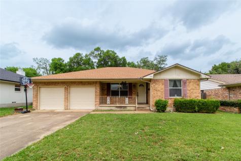 1805 Bardfield Avenue Garland TX 75041