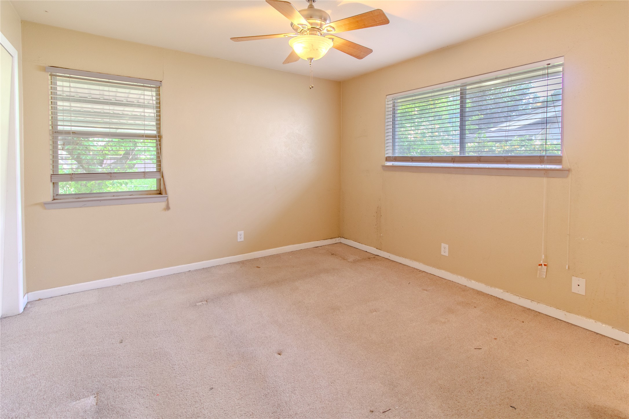1805 Bardfield Avenue Garland TX 75041