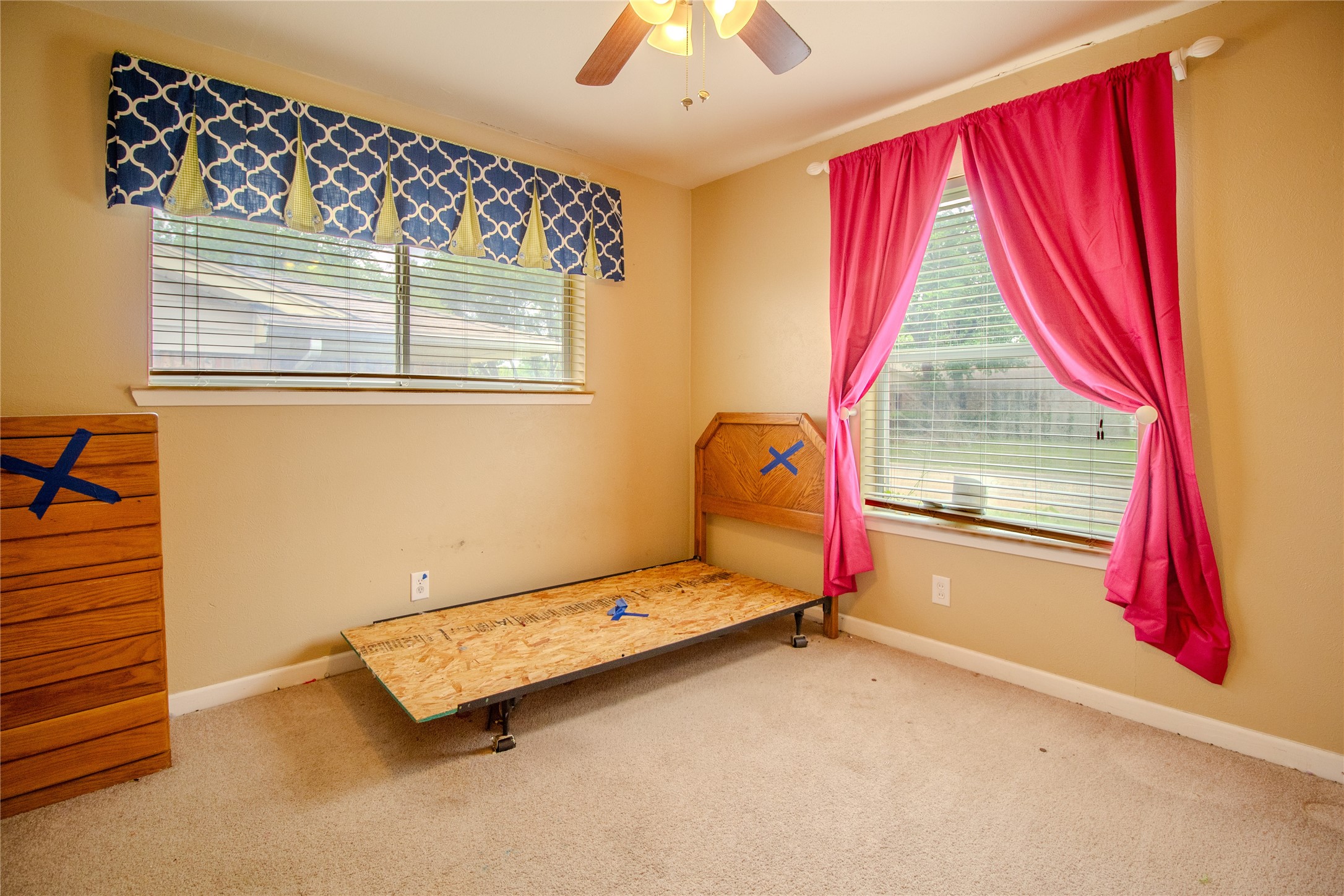 1805 Bardfield Avenue Garland TX 75041