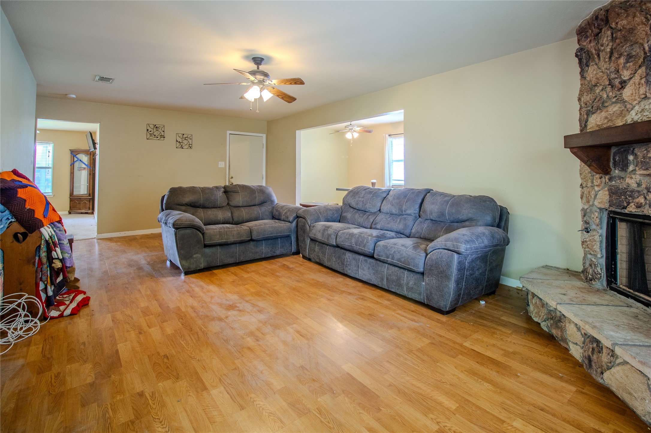 1805 Bardfield Avenue Garland TX 75041