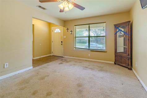 1805 Bardfield Avenue Garland TX 75041