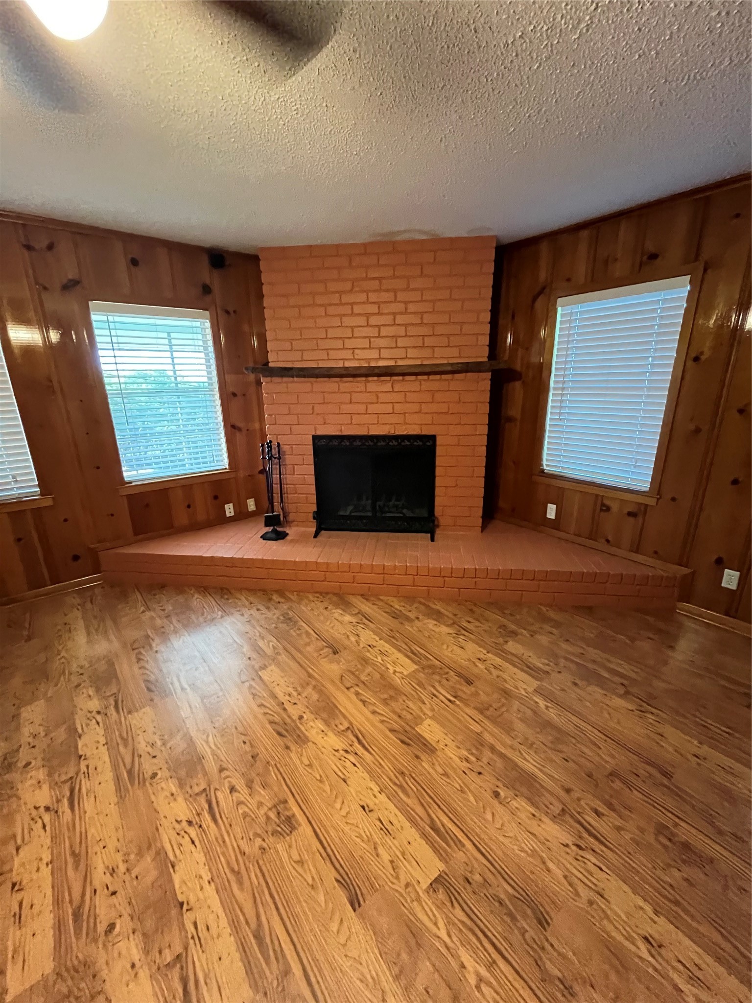 1301 N Reilley Street N Goldthwaite TX 76844