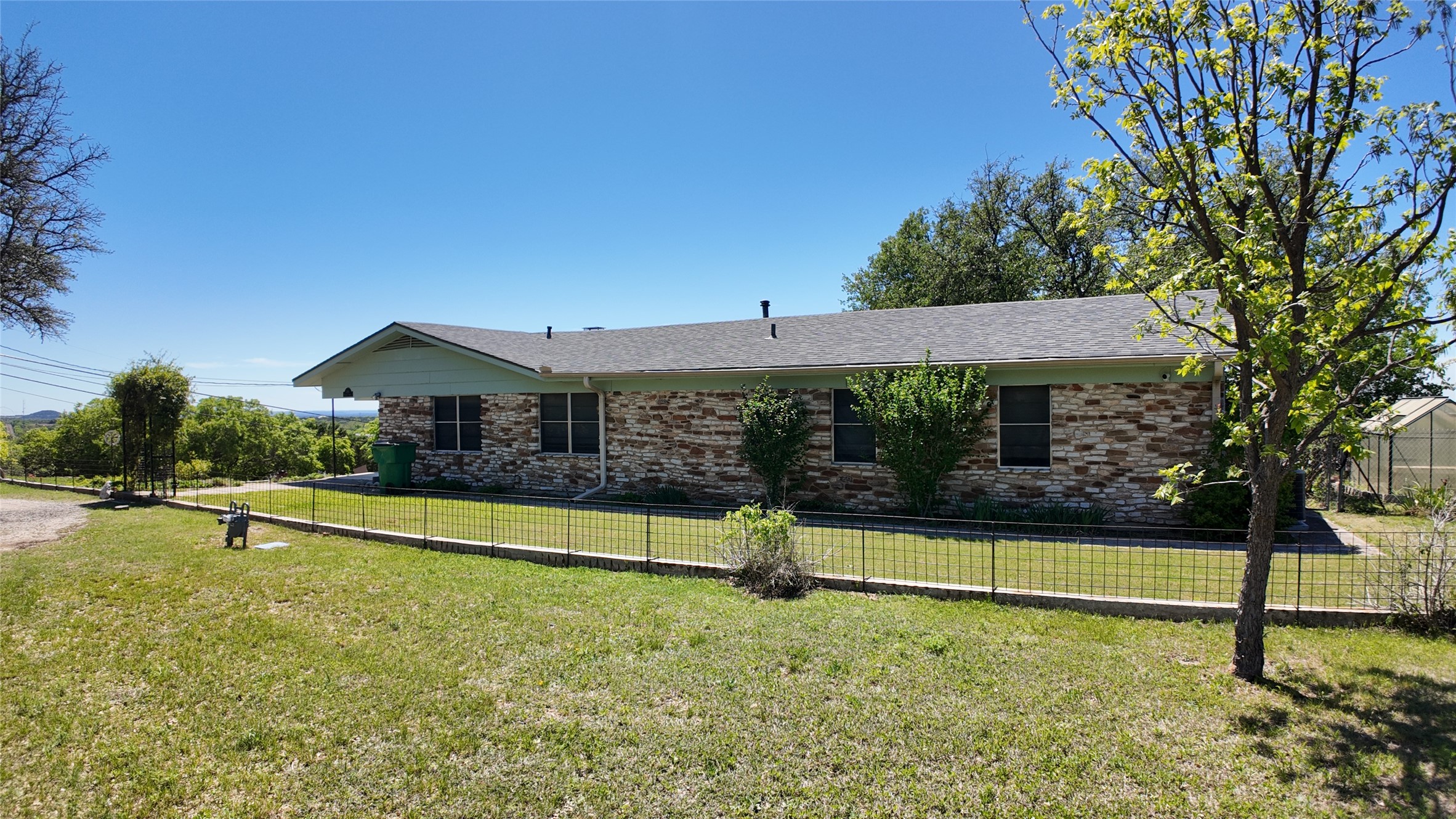 1301 N Reilley Street N Goldthwaite TX 76844