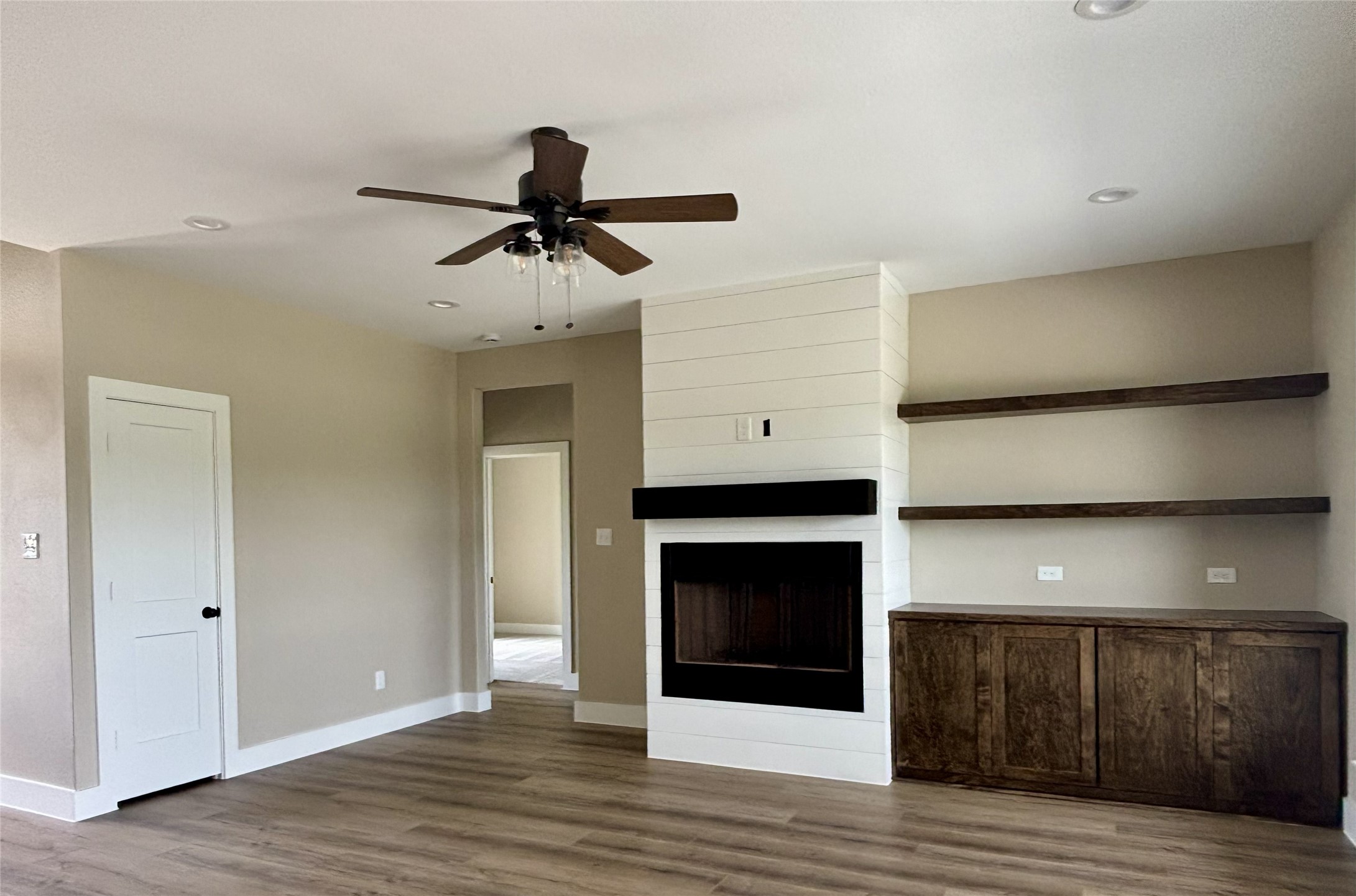 1026 Cr 1610 Lone Oak TX 75453