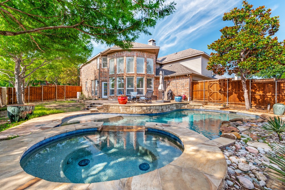 1994 Dowelling Drive Frisco TX 75036