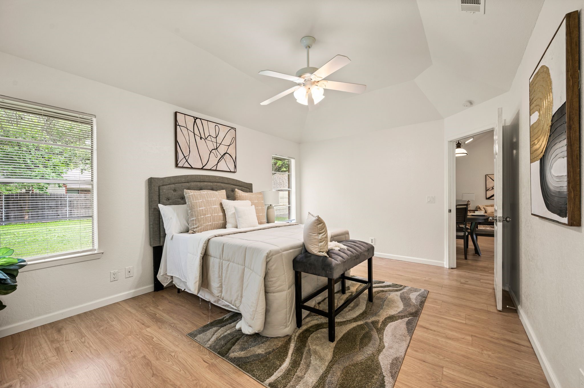 204 Overcrest Drive Benbrook TX 76126