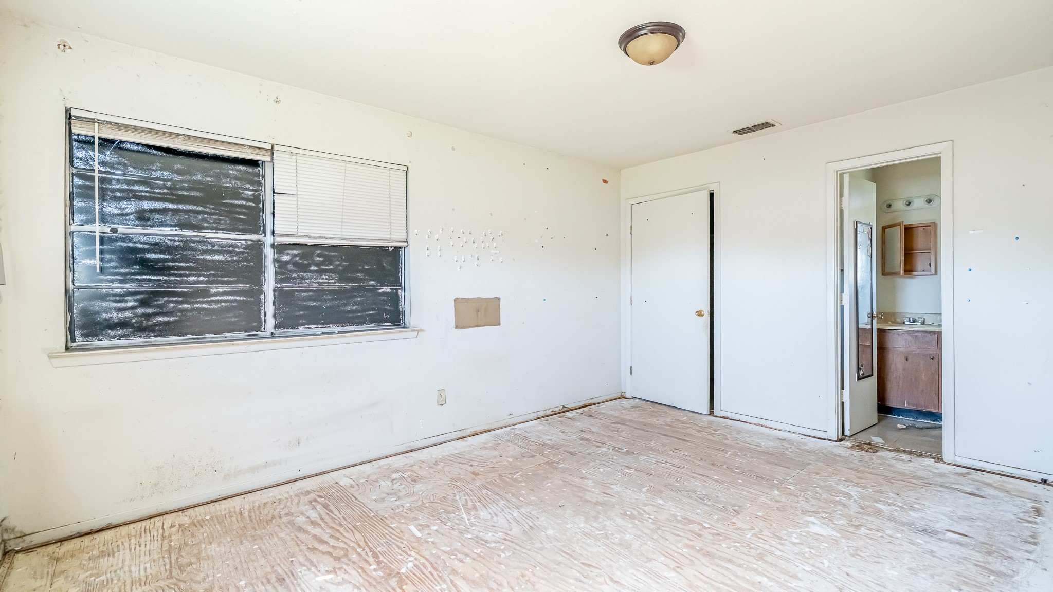 1852 Coral Road Pelican Bay TX 76020
