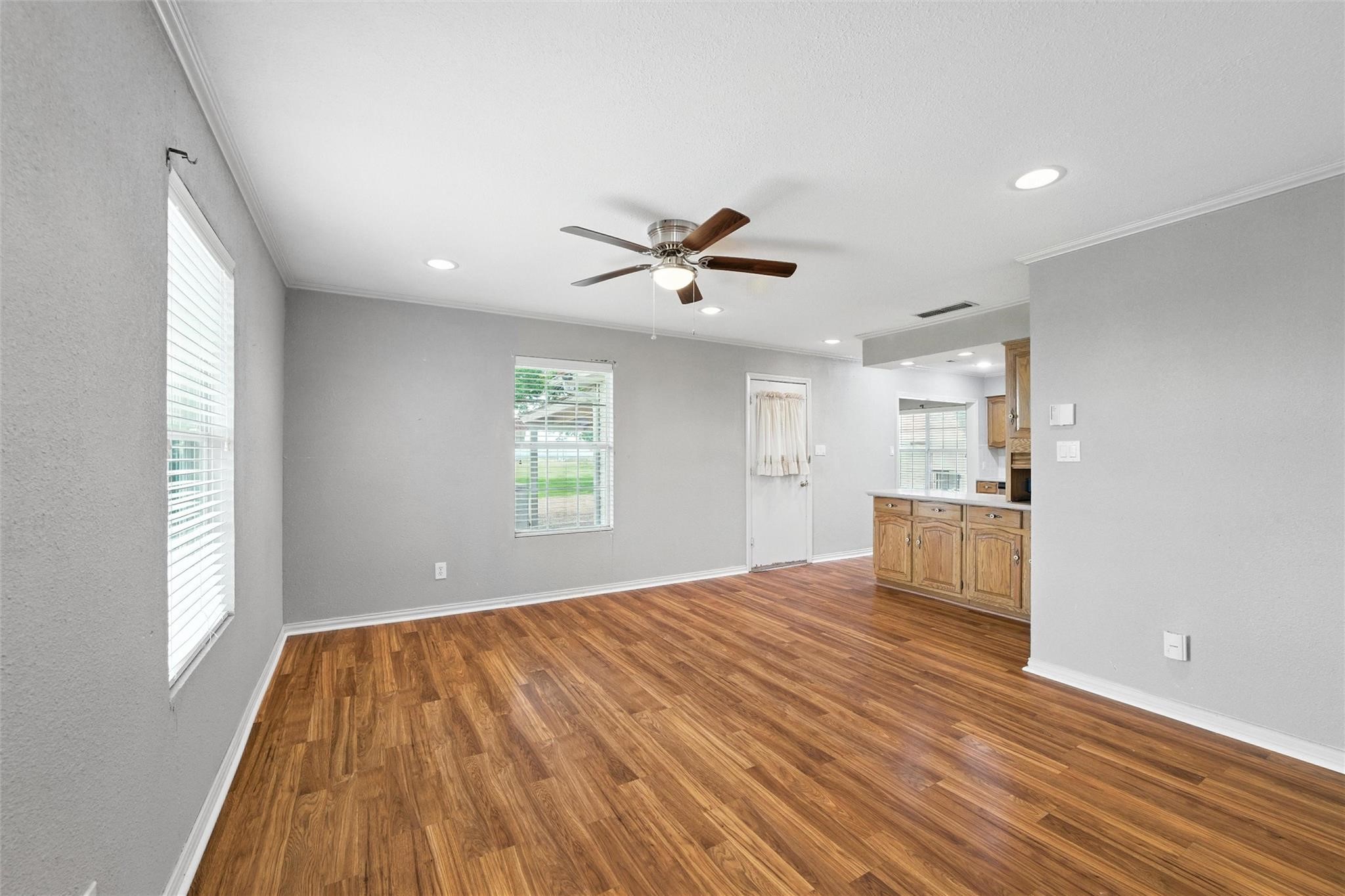358 Wright Road Waxahachie TX 75167
