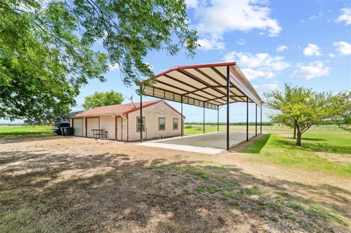 358 Wright Road Waxahachie TX 75167