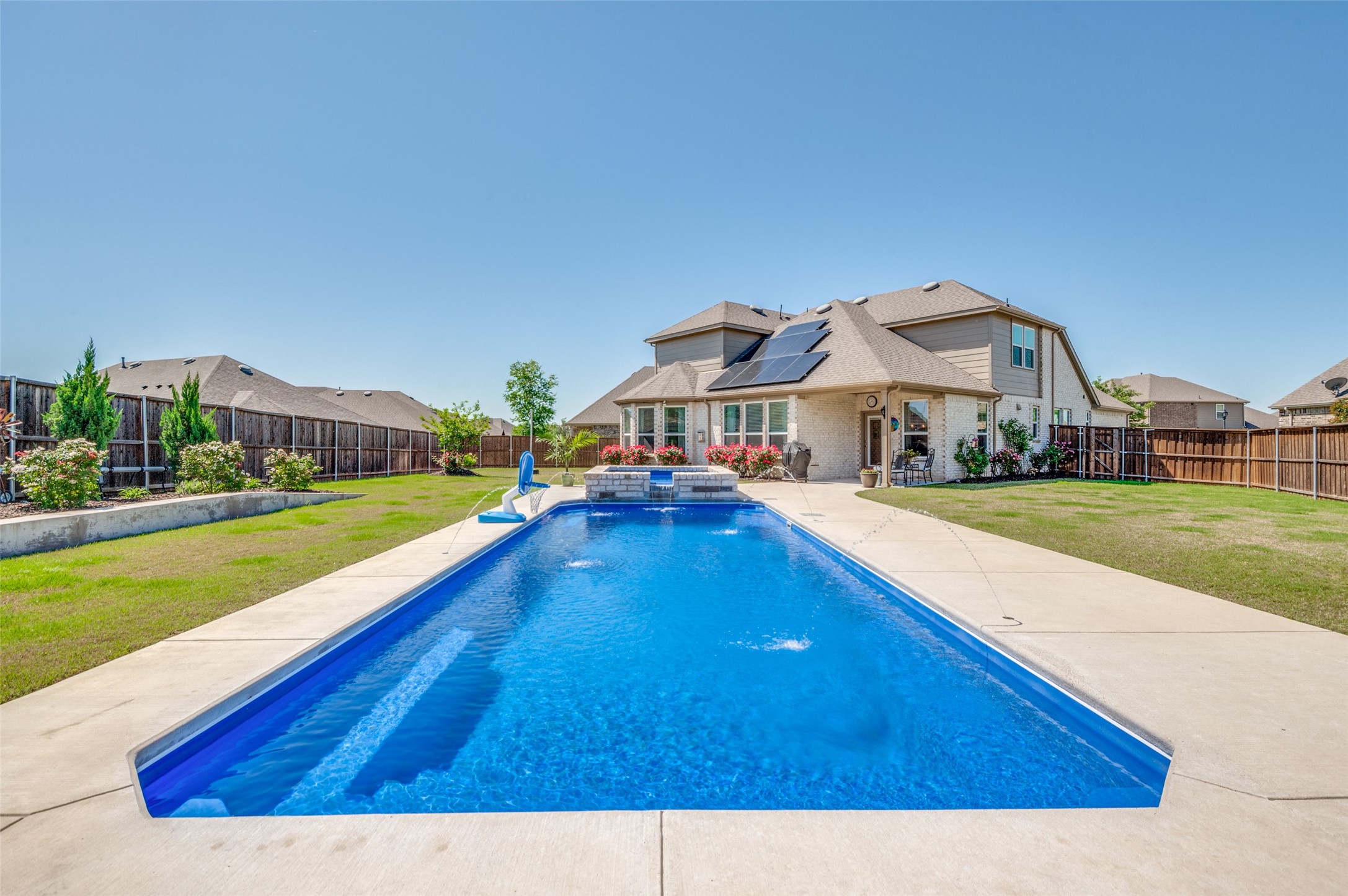2916 Redbridge Lane Mckinney TX 75071