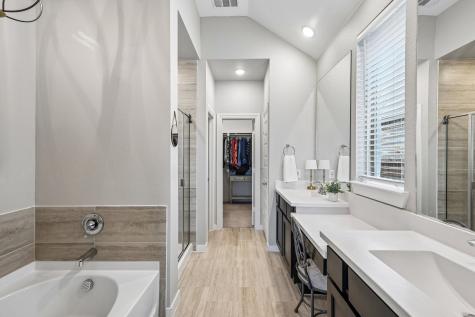 1913 Jumper Fields Drive Aubrey TX 76227