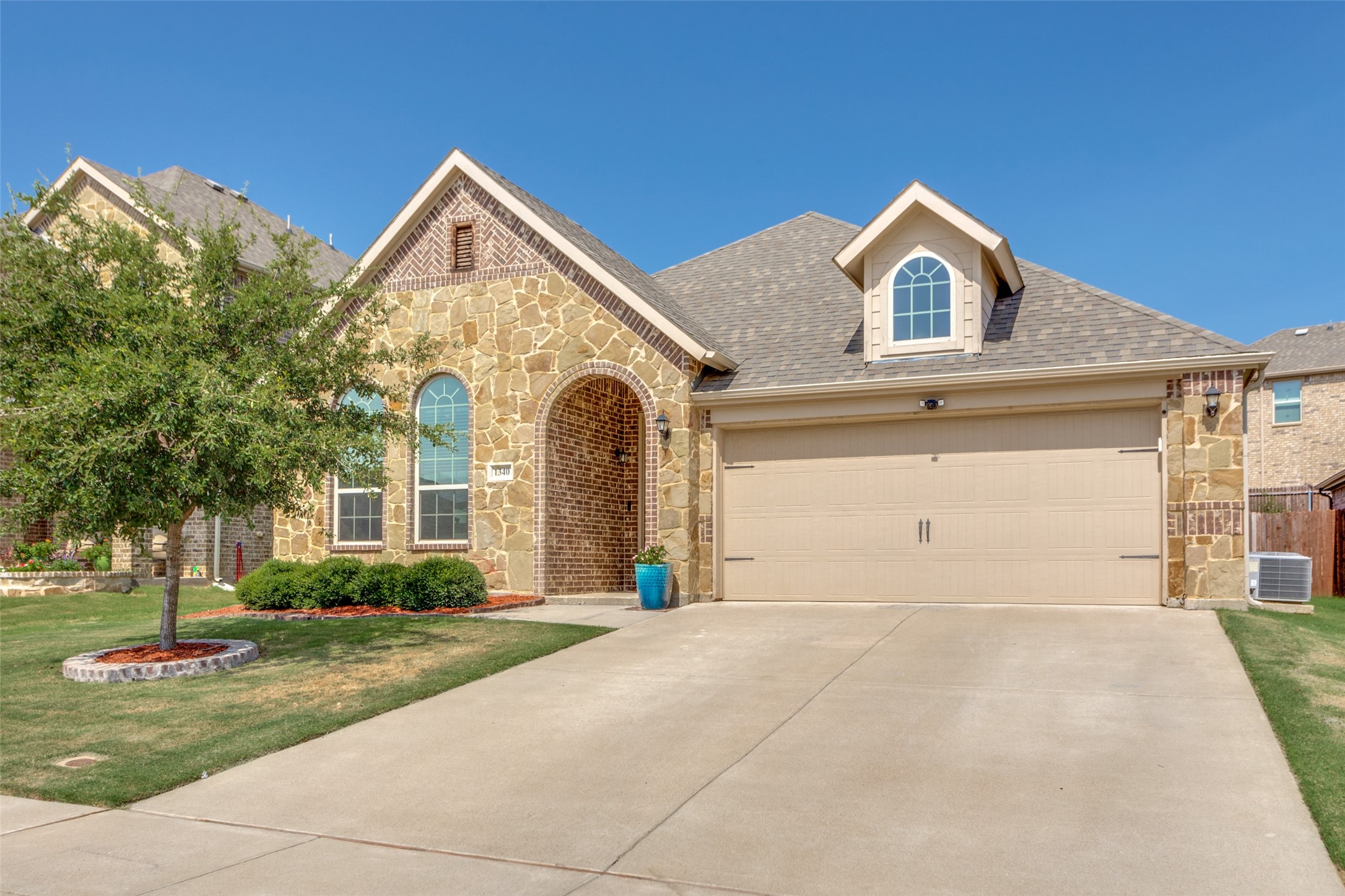 1340 Mountain View Lane Kennedale TX 76060