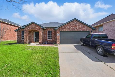 7107 Lake Roberts Way Arlington TX 76002