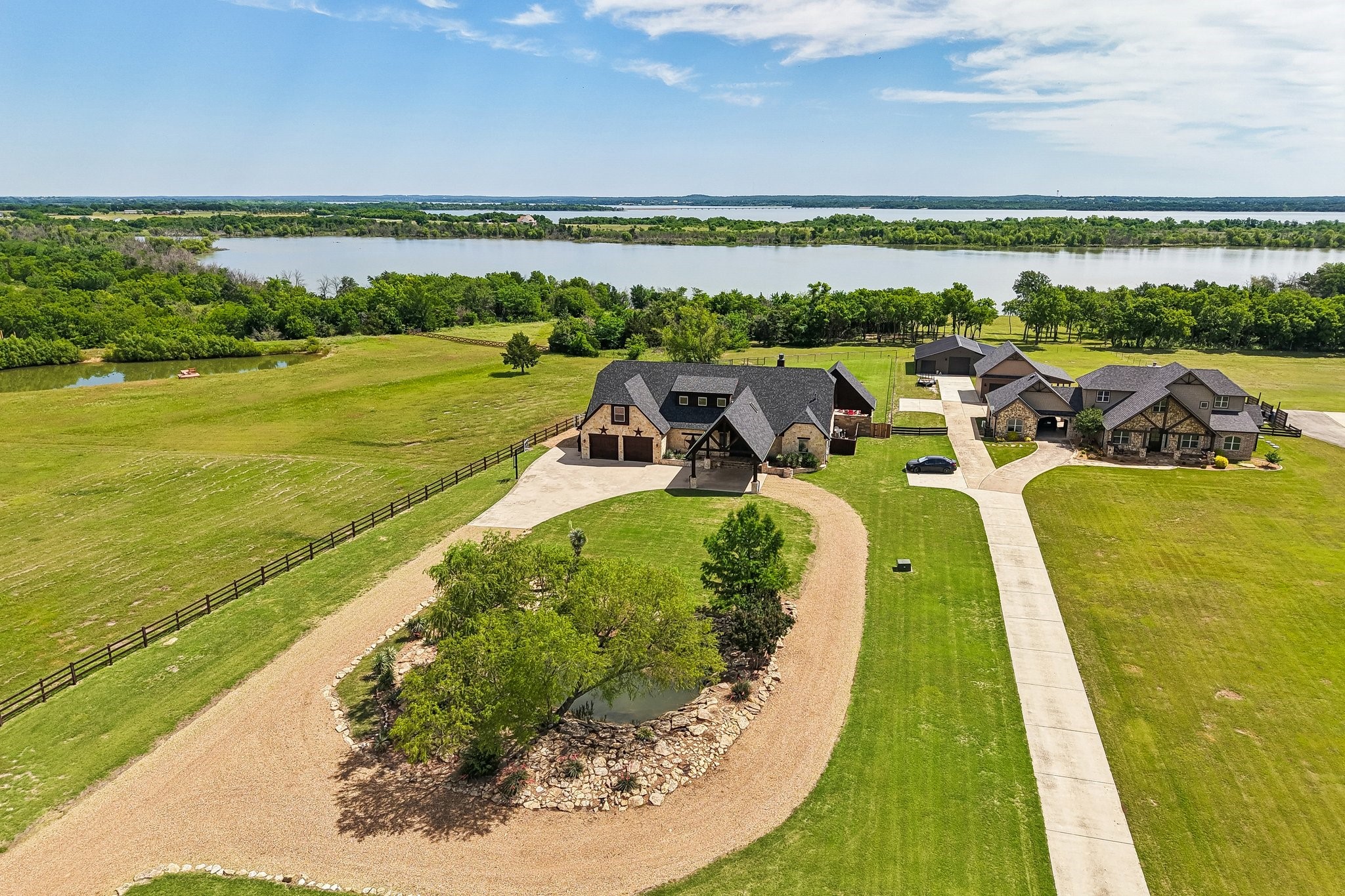 2085 Switzer Road Sanger TX 76266
