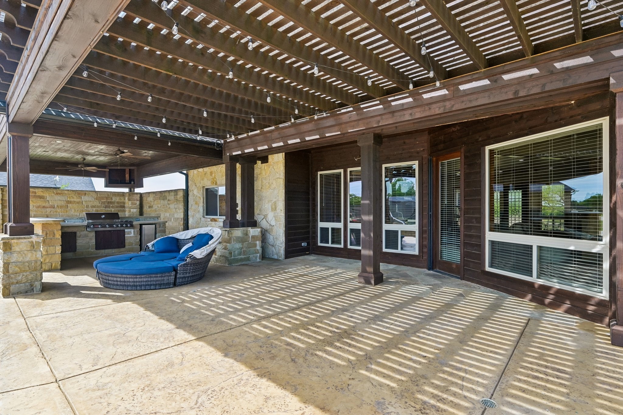 2085 Switzer Road Sanger TX 76266