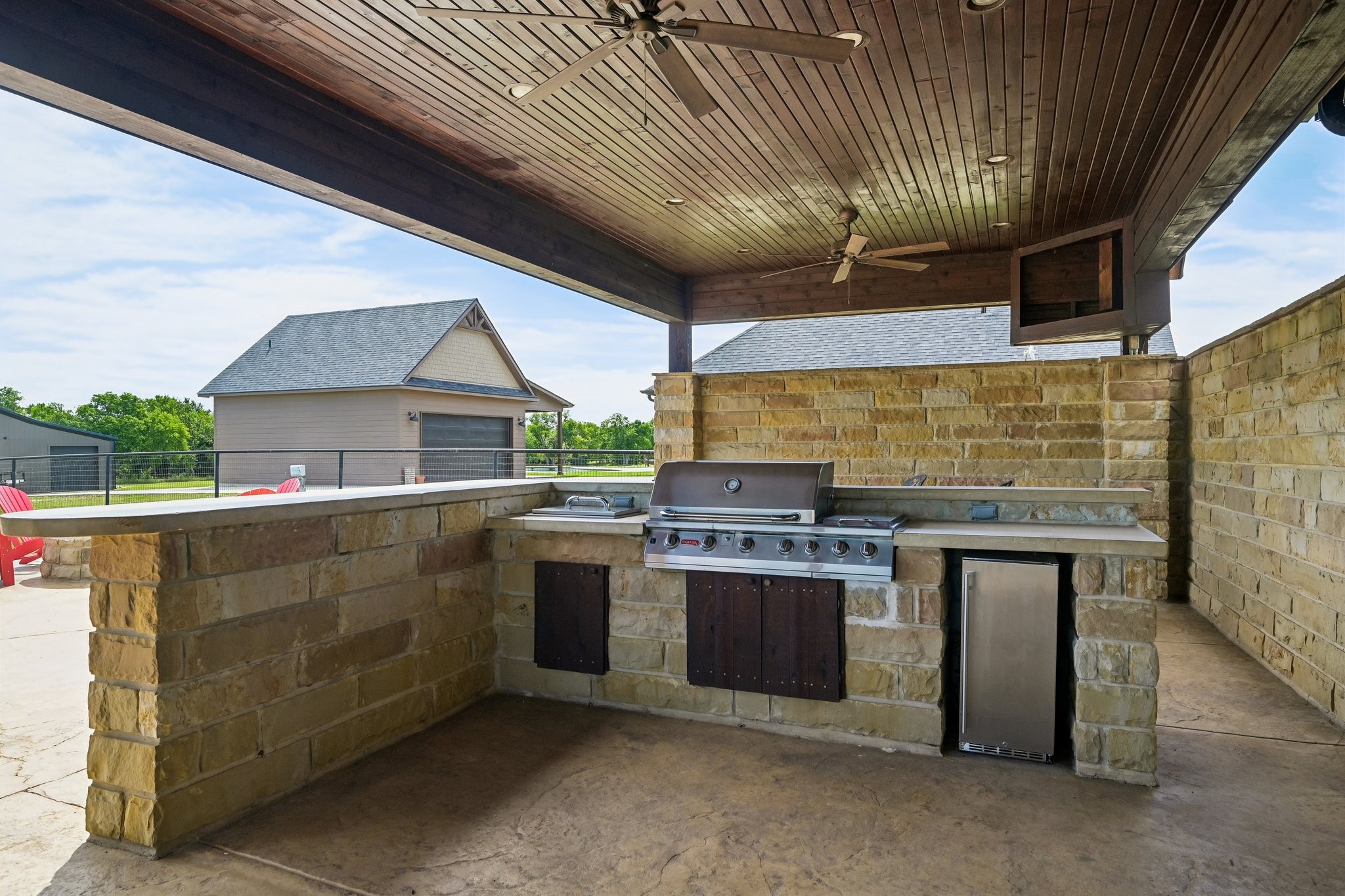 2085 Switzer Road Sanger TX 76266