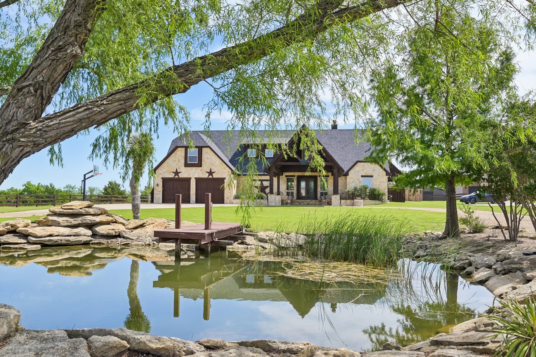 2085 Switzer Road Sanger TX 76266