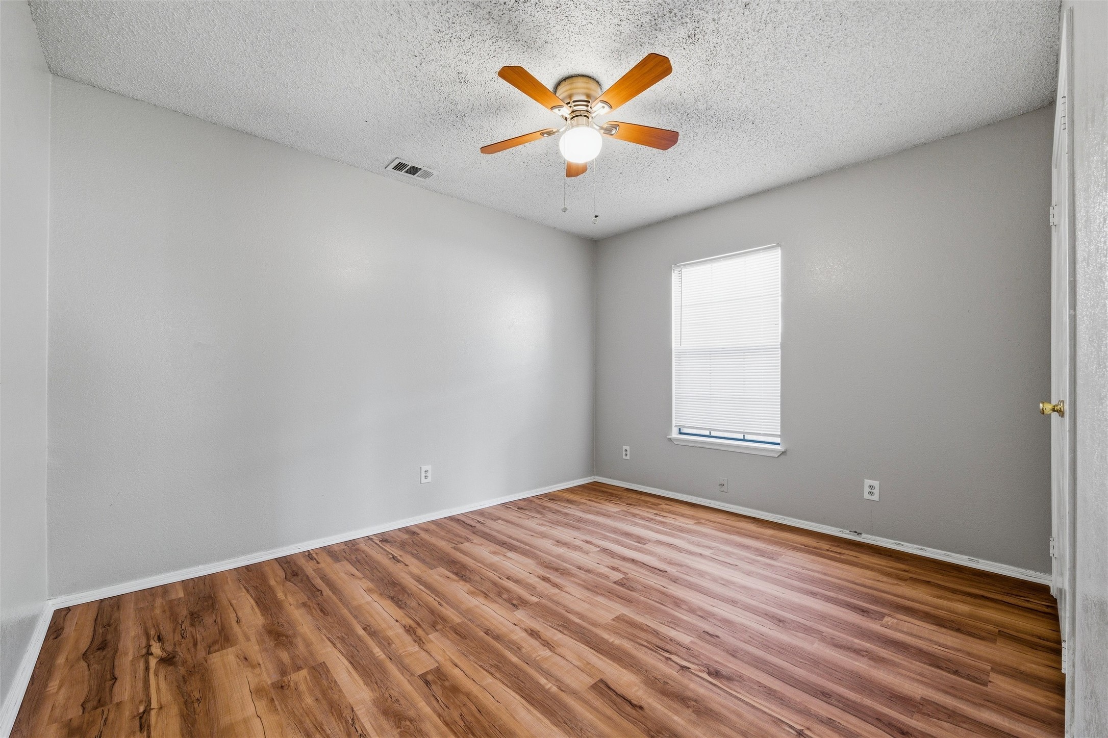 2500 Galemeadow Drive Fort Worth TX 76123