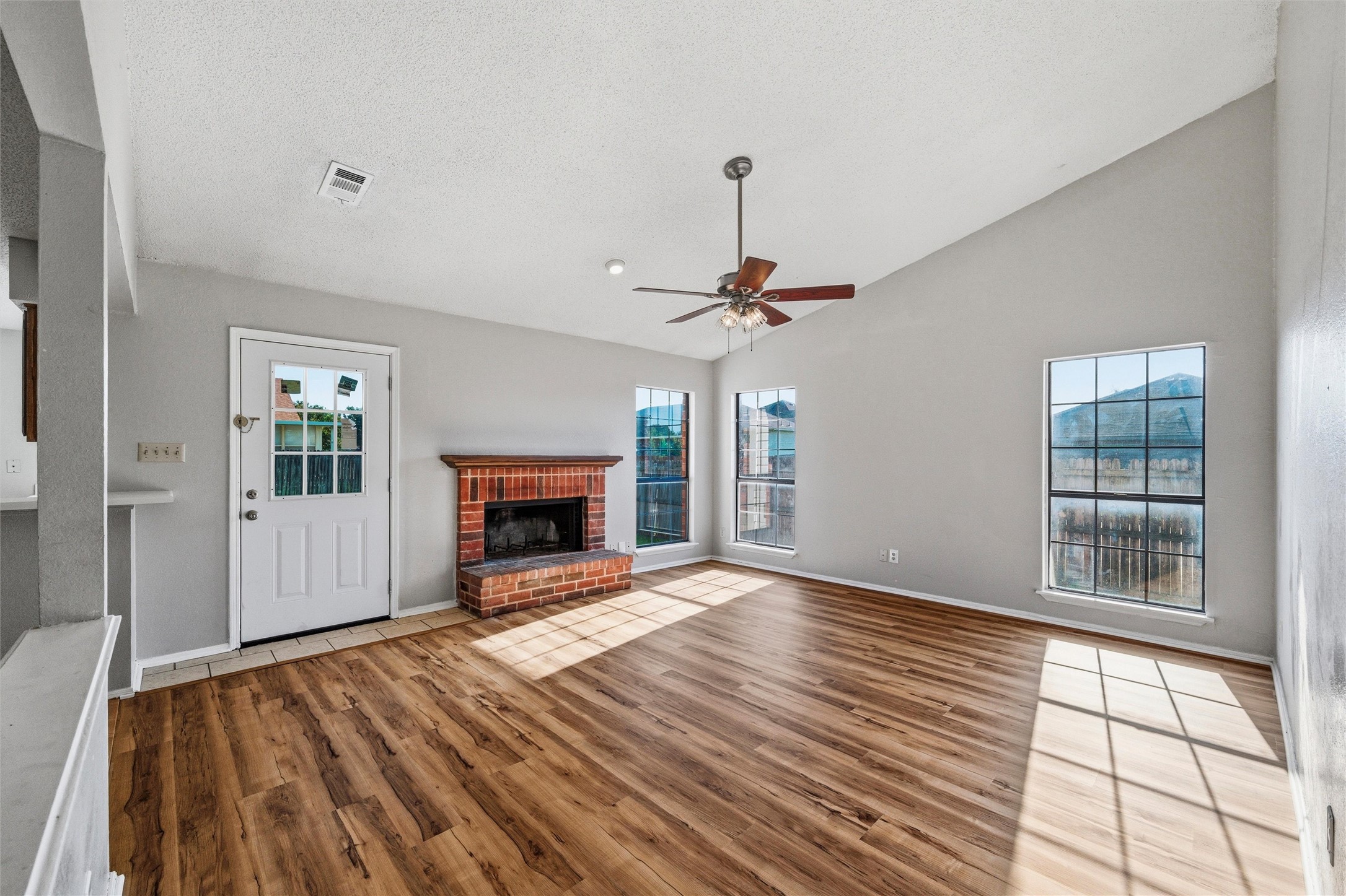 2500 Galemeadow Drive Fort Worth TX 76123