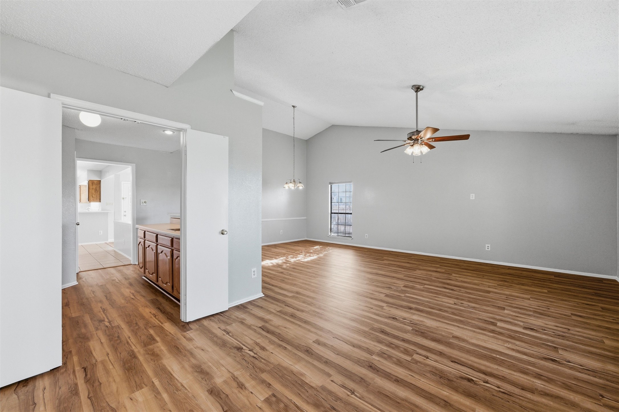 2500 Galemeadow Drive Fort Worth TX 76123