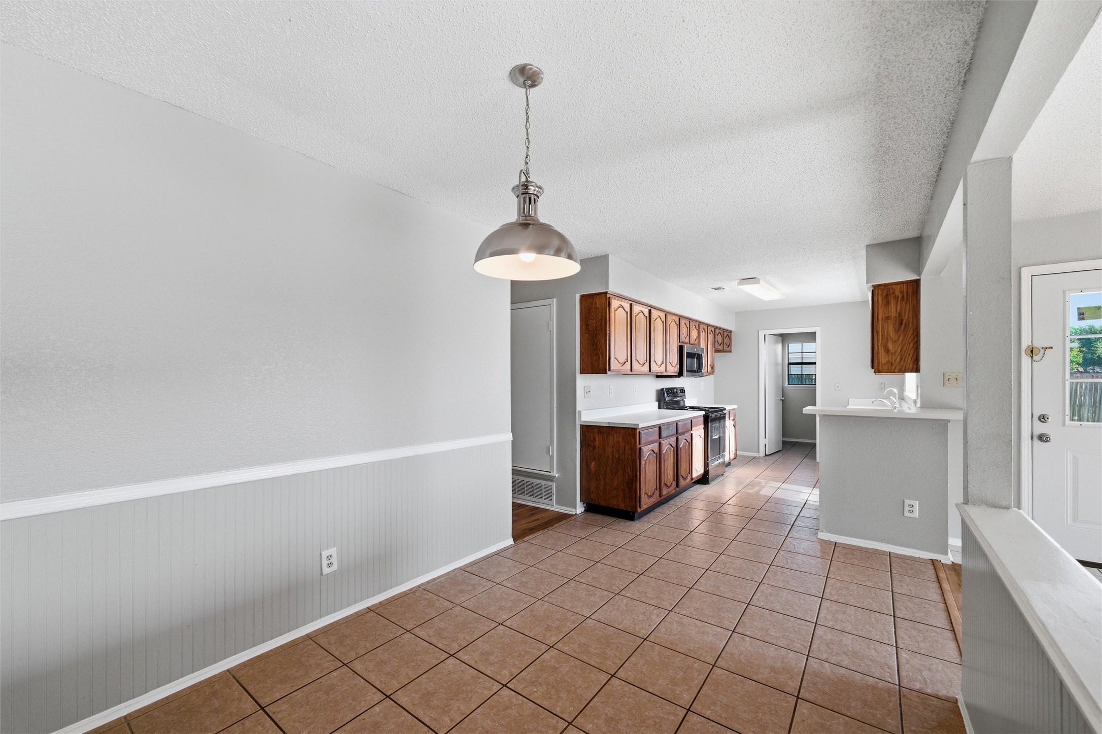 2500 Galemeadow Drive Fort Worth TX 76123