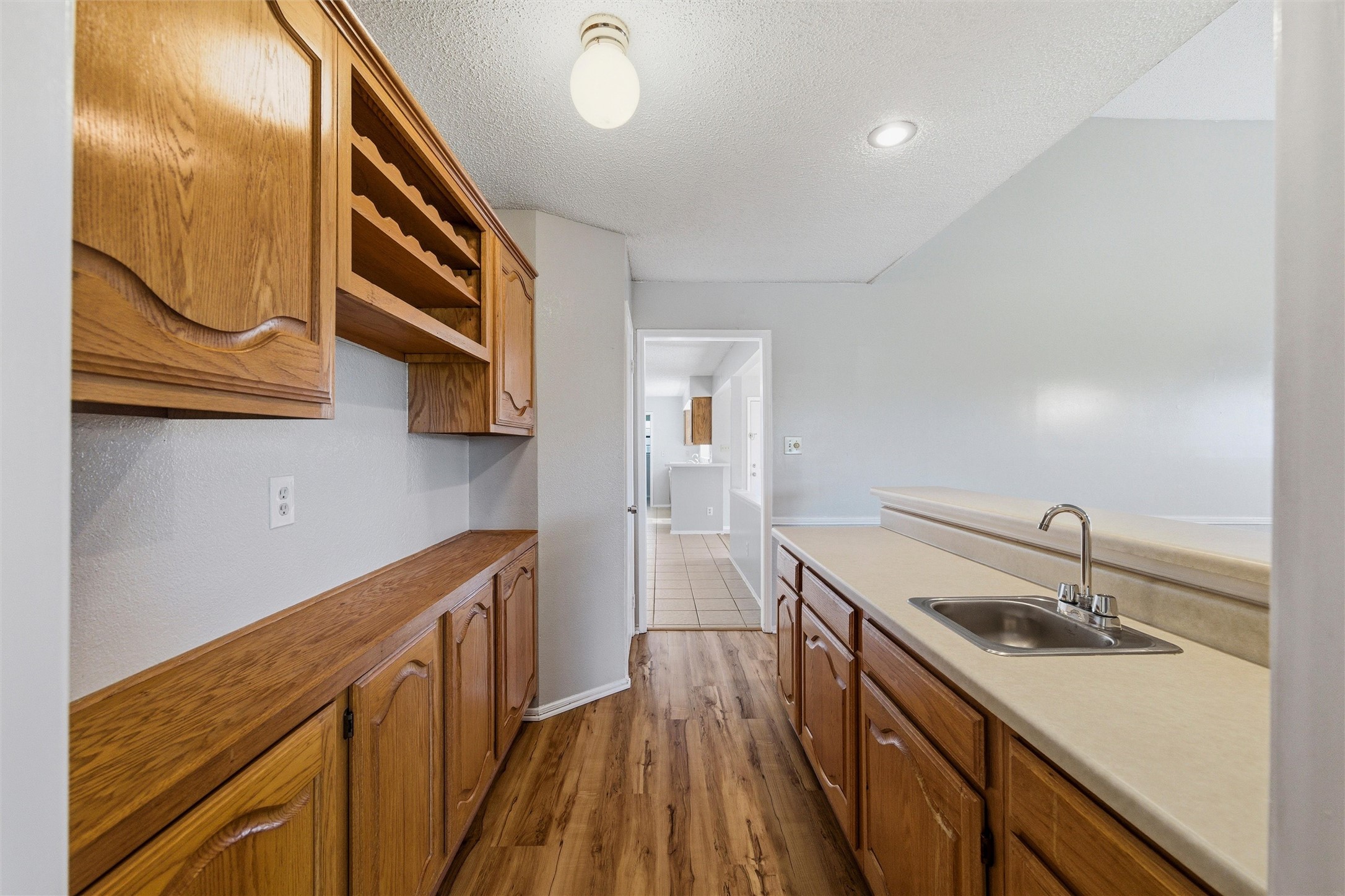 2500 Galemeadow Drive Fort Worth TX 76123