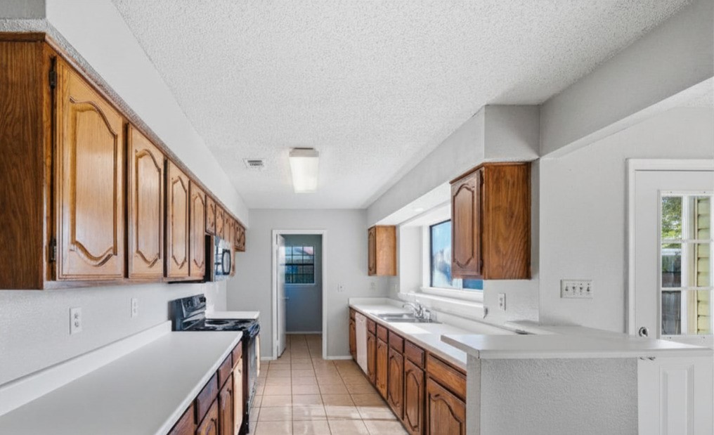 2500 Galemeadow Drive Fort Worth TX 76123