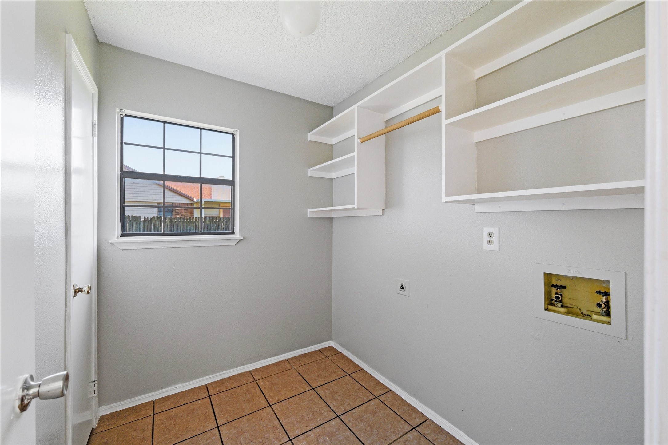 2500 Galemeadow Drive Fort Worth TX 76123