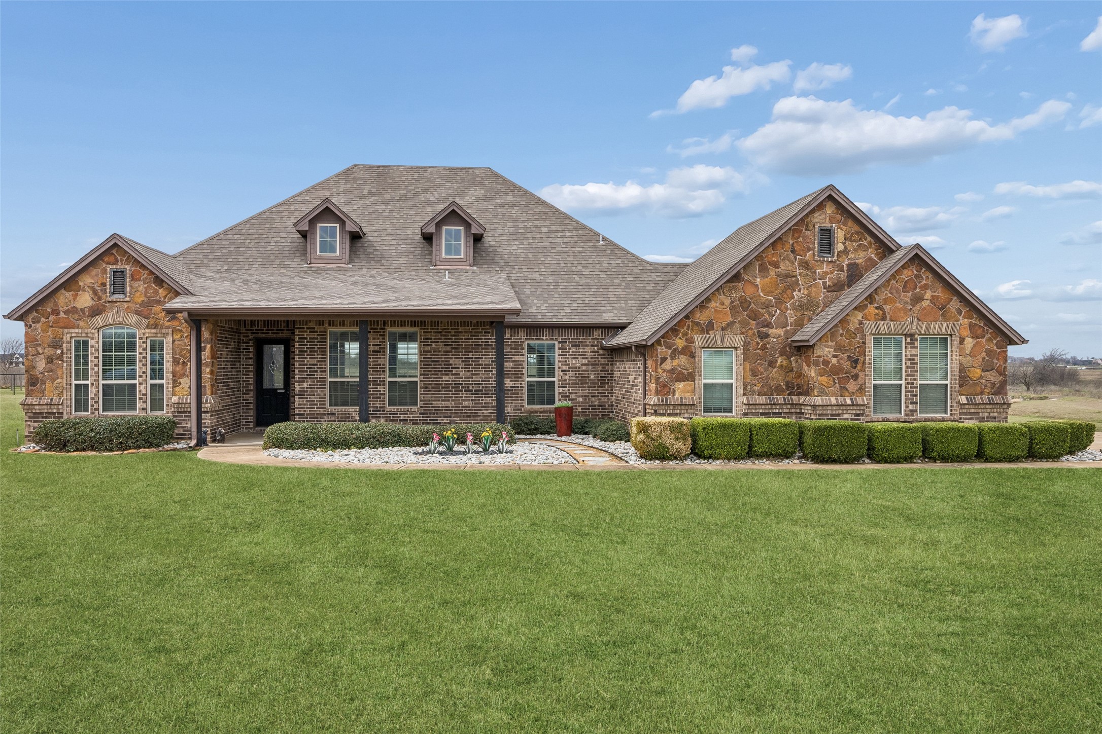 11201 Lakecrest Drive Sanger TX 76266