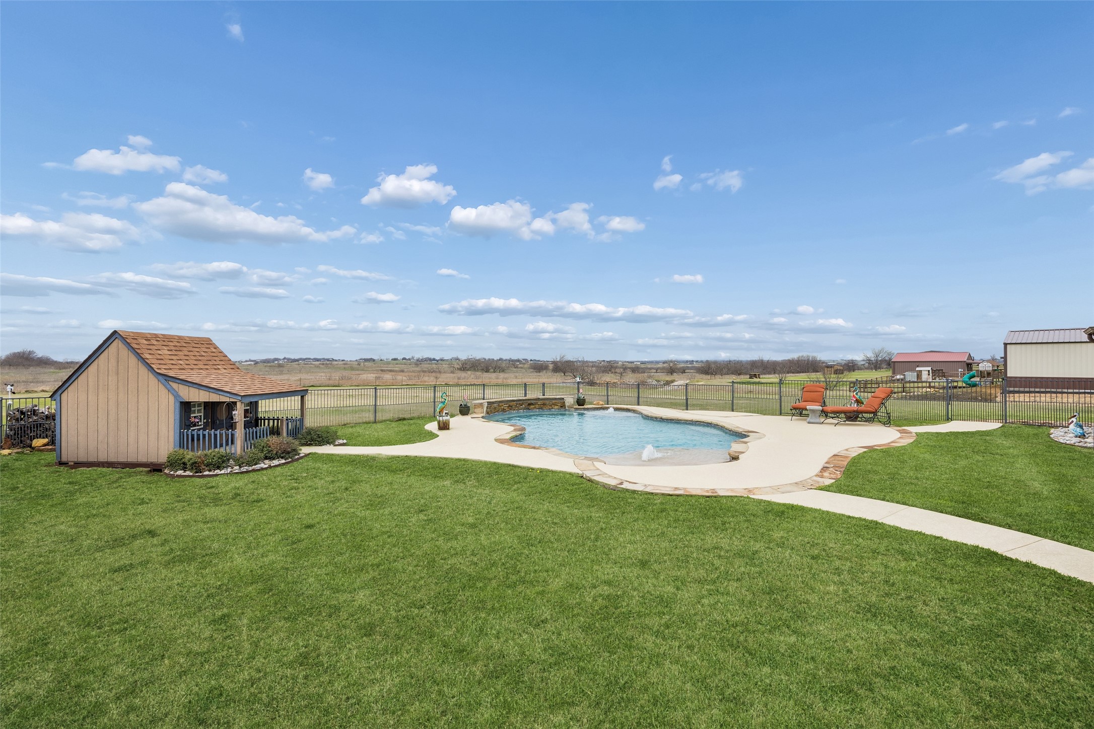 11201 Lakecrest Drive Sanger TX 76266