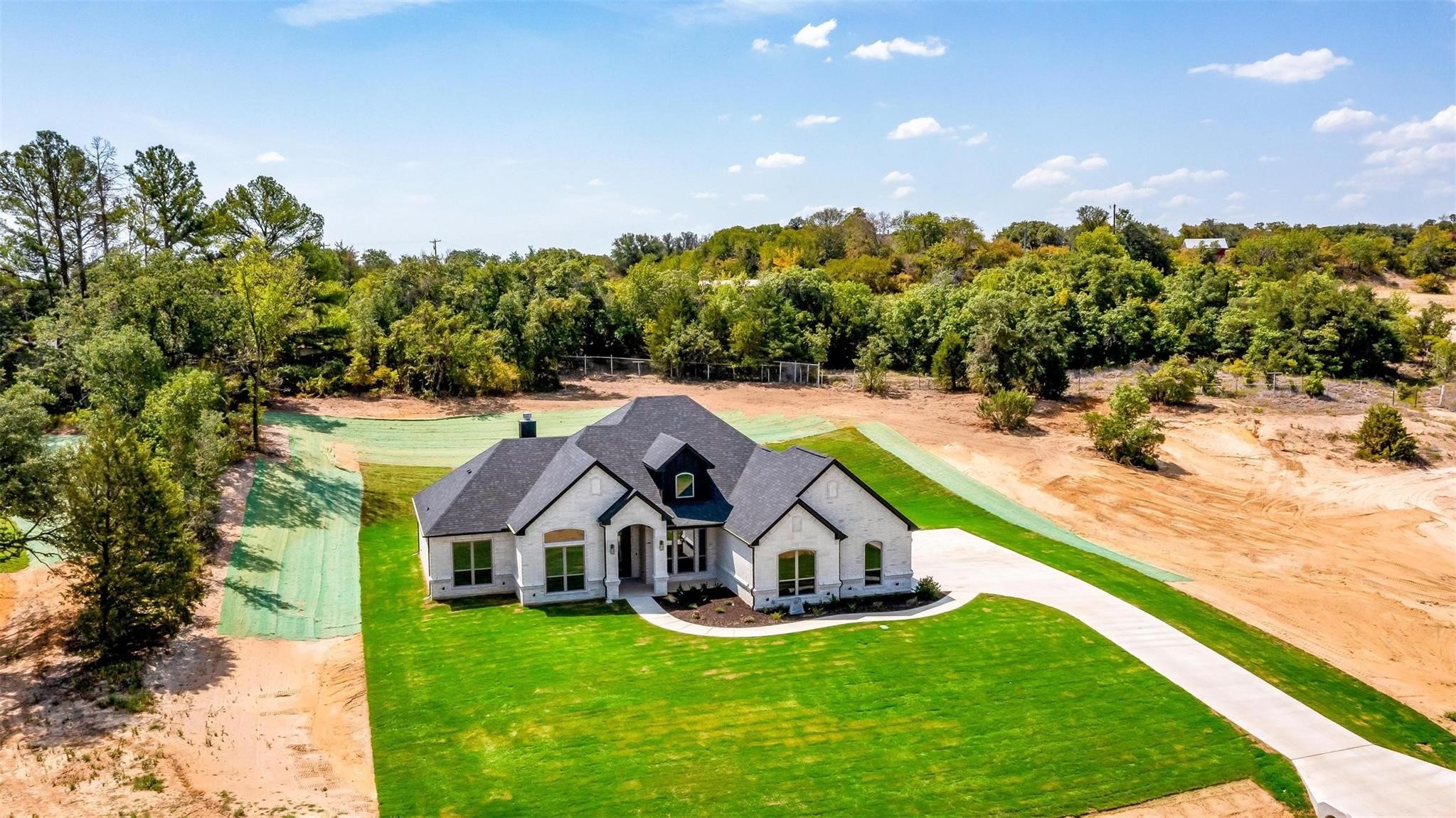 1007 Meadow Wood Terrace Azle TX 76020