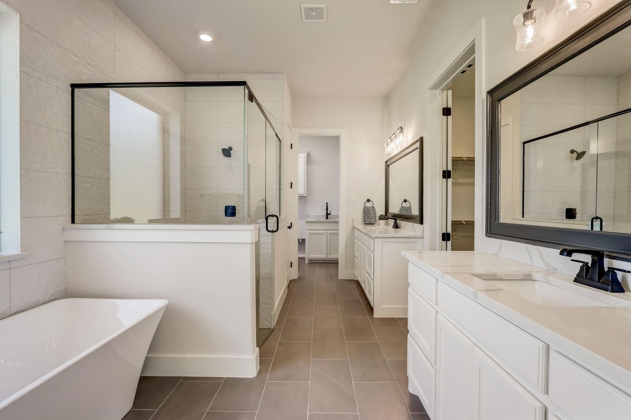1007 Meadow Wood Terrace Azle TX 76020