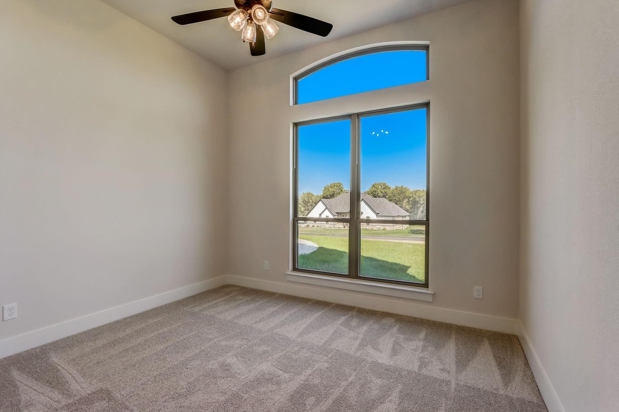 1007 Meadow Wood Terrace Azle TX 76020