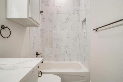 1007 Meadow Wood Terrace Azle TX 76020
