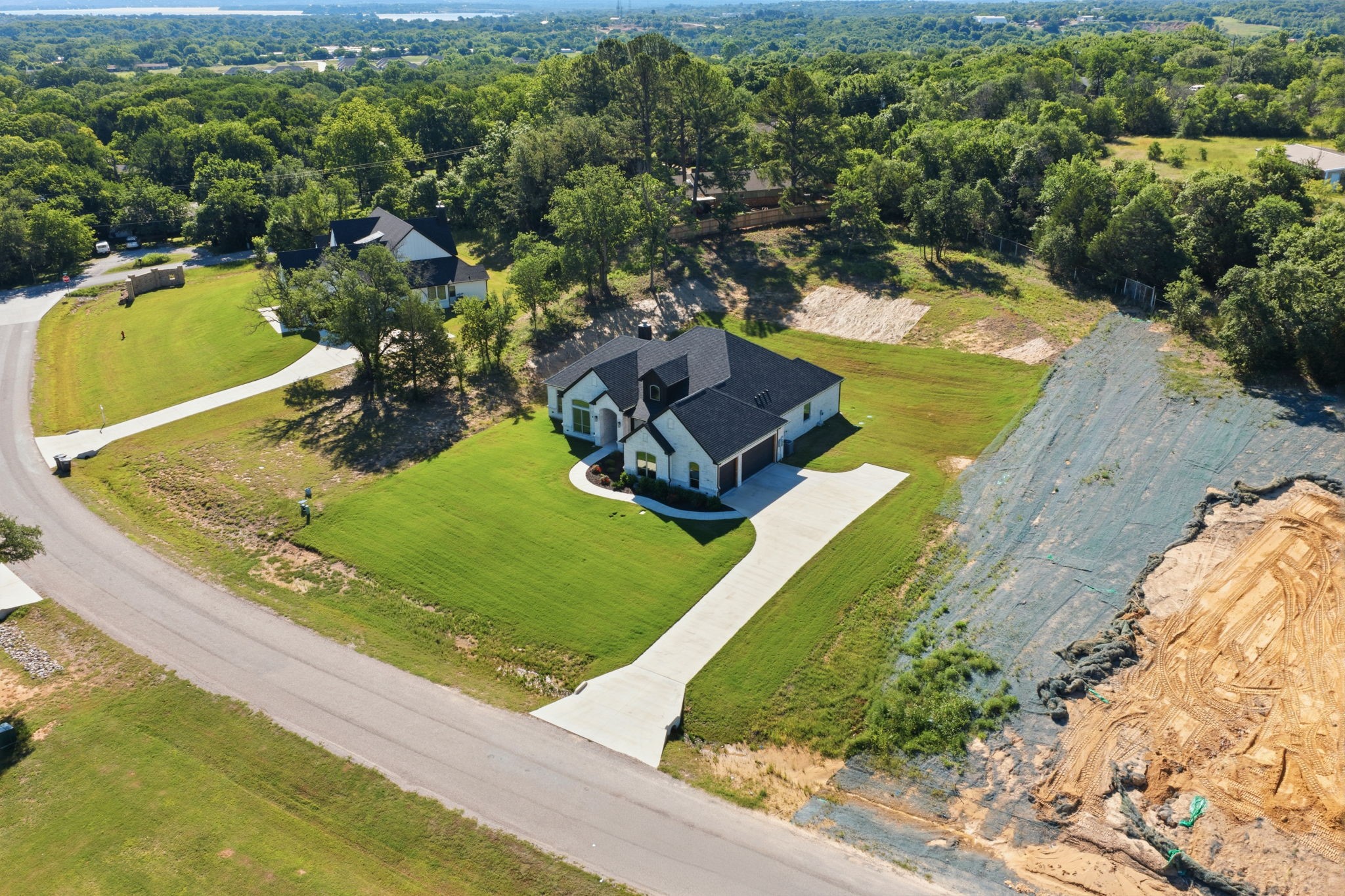 1007 Meadow Wood Terrace Azle TX 76020