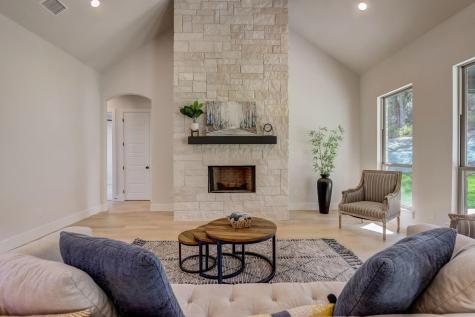 1007 Meadow Wood Terrace Azle TX 76020