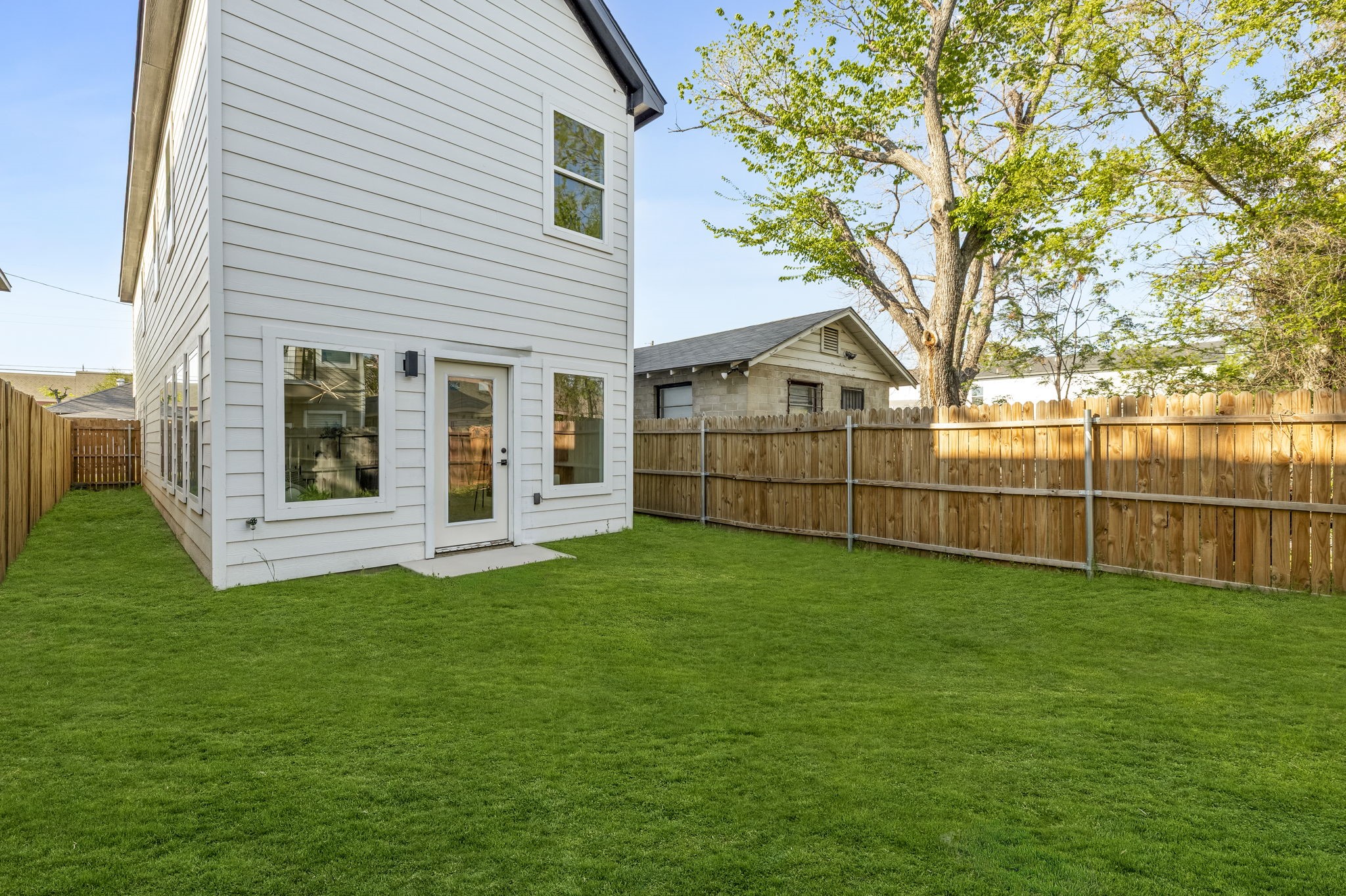 2230 Hooper Street Dallas TX 75215